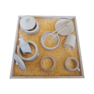 FunWoods Sensory Houten Speelset Met Tray - 13 Stuks - Schepjes, Tang, Bakjes En Tray - Accessoires Speelrijst Of Speelzand- Open Einde Speelgoed - Montessori