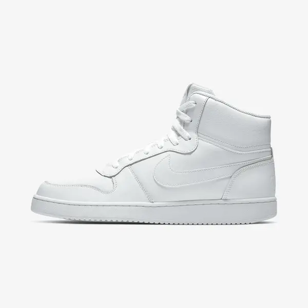 Nike AQ1773-100 Sportschuh Männlich thumbnail