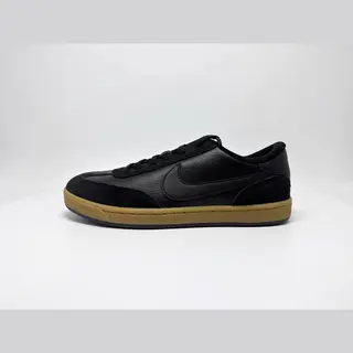 Nike Sneaker Sb Fc Classic