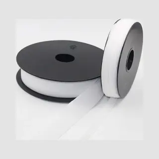 5 Meter Enkelzijdig Fluweel Lint / Velourslint, Breedte 10MM, Kleur Wit
