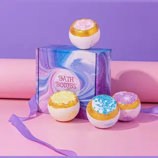 _Merkloos_ Hoogwaardige Natuurlijke Bomballetjes Met Zeezout Kristalen - Set Van 4 - Geschenktset - Cadeau - Badmiddel - Bruisballen - Bubbel Bad Bommen - Vegan