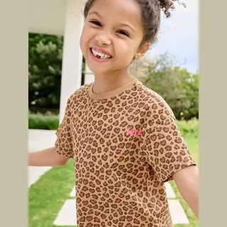 Vertbaudet Bedrucktes Mädchen T-Shirt, Leichte Oversized-Form Beige/Leo 158