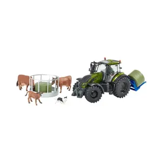 Britains Valtra Playset 43323, Collectable Tractor Accessory, Compatible With 1, 32 Scale Farm Animals And Toys, Suitable For Collectors And Kids - 3