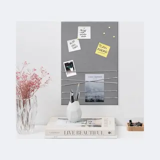 Navaris Photo Pin And Clip Board - Velvet Board For Hanging, Pinning, Displaying Photos, Pictures For Bedroom - Contemporary Pinboard - Grey