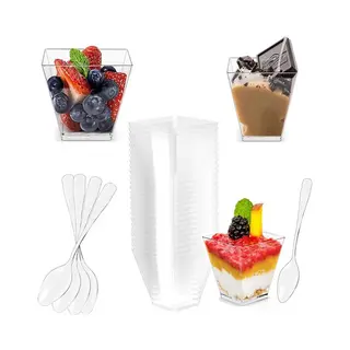 Mdug Dessertbekertjes Van 60 Ml - Inclusief 20 Plastic Lepeltjes - Herbruikbaar - Doorzichtige Vierkante Dessertbekertjes - Geschikt Voor Pudding,