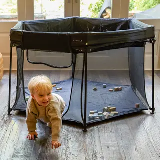 Puggle Compact Quick Folding Playpen With Tunnel - Midnight Black