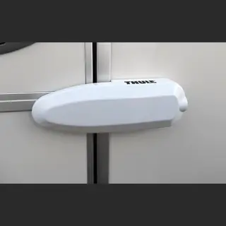 Thule Universal Lock Weiß