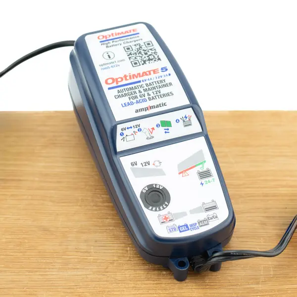 Tecmate Optimate 5 Select Ladegerät – Von 7, 5 Bis 120 Ah. Mit Manuellem Schalter, Für Die Wartung Ihrer 6v- Oder 12v-batterie. Ladegerät Ave thumbnail