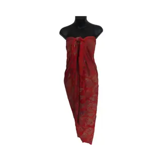 Sarong Bladeren Vlekken Patroon Lengte 115 Cm Breedte 165 Kleuren Rood Oranje Groen Blauw Paars Versierd Met Franjes.