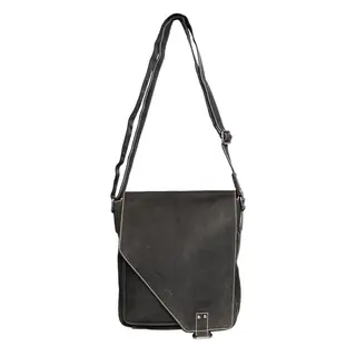 Arrigo Zwarte Schoudertas Leer Met Een Overslag Klep En Twee Magneetsluitingen – Crossbody Bag Zwart Leer