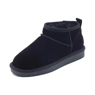 Colors Of California Moonboots Short Winter Boot In Suede