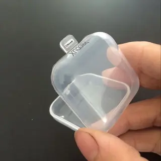 Produx Klein Opbergdoosje 35x35x18mm Voor Het Opbergen Van Kleine Voorwerpen Zoals Sieraden Oorbellen Schroefjes Oordopjes Transparant Doorzichtig