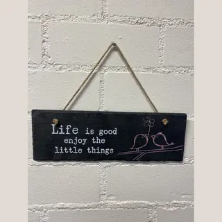 Impuls Deco Leisteen Met Ophangkoordje - Rechthoek - Life Is Good Enjoy The Little Things - Hoogte 10x30 Cm - Woonaccessoires