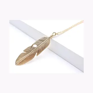 WiseGoods - Premium Ketting Met Veer Hanger - Goudkleur 18 Karaat Verguld - 68 Cm
