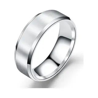 TrendFox Heren Ring Zilver Kleurig Met Strak Gepolijste Rand - Staal - Ringen Mannen Dames - Valentijnsdag - Valentijn Cadeautje Voor Hem
