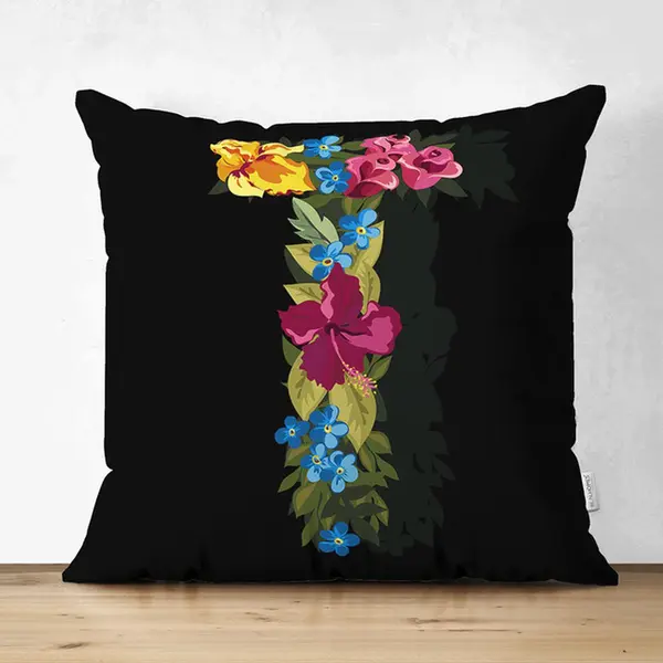 De Groen Home Velvet Kussenhoesjes - Kussenhoes - Letter T Van Bloemen Op Zwart - 45x45 Cm - Kussenloop - Fluweel - Valentijn Cadeau thumbnail