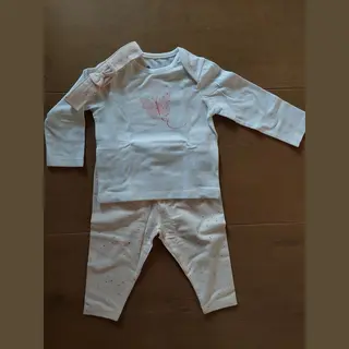 Newborn - Baby Kleding Meisje - Baby Cadeau - Bandana - Kraamcadeau - Babyshower Cadeau Setje 3/delig "vlinder" - 2-6 Maanden