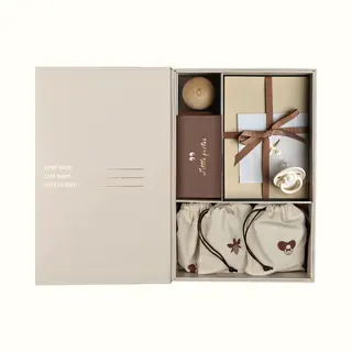Pure Moms - Beige Luxe Memory Box - Baby Herinneringsdoos - Kraamcadeau - Babyshower Babycadeau - Voor Eerste Babyjaren - Houten Tanden Doosje - Zeer