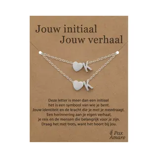 Letter K Ketting + Armband Set Op Cadeau Kaartje - Jouw Initiaal, Jouw Verhaal - Zilverkleurig Stainless Steel - Initiaal & Hartje Hanger - Pax Amare