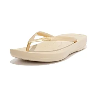 FitFlop Women's IQushion Ergonomic Flip Flops - Lightweight & Comfortable With Natural Arch Support - Gold - 6.5 Uk
