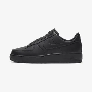 Nike DD8959-001 Sportschuh Weiblich