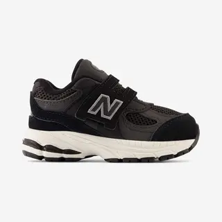 New Balance Kids 2002 Velcro Trainers In Black