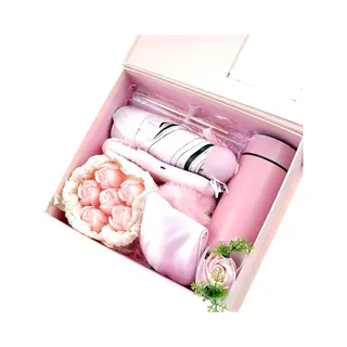Bodybite - Geschenkset Vrouw - Verjaardag Cadeau Vrouw - Beauty Geschenkset - Verwenpakket - Cadeau Voor Haar - Roze Beauty Set - Womgiftpink
