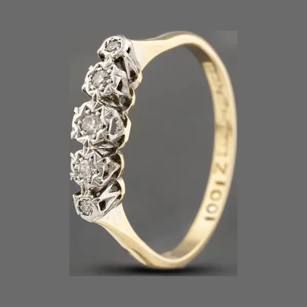 Pre-Owned Vintage 0.15ct Brilliant Cut Diamond Half Eternity Ring 41482282 thumbnail