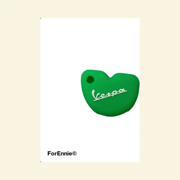Vespa | Sleutelhoesje | Groen | Witte Letters thumbnail