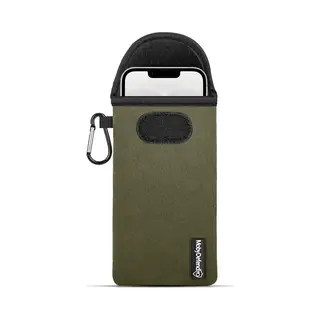 MobyDefend Hoesje - Geschikt Voor IPhone 16e - Neopreen Pouch Met Karabijnhaak - Insteek - Riemlus - Groen