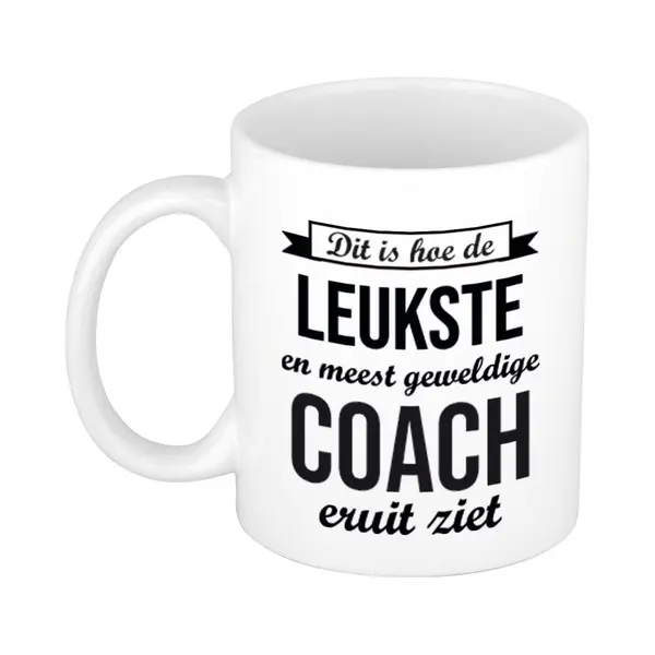 Bellatio Decorations Dit Is Hoe De Leukste En Meest Geweldige Coach Eruitziet - Cadeau Koffiemok - Beker - Wit - 330 Ml - Verjaardag / Bedankt thumbnail