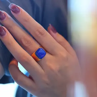 LanLivia Gedurfde Vierkante Lapis Lazuli Ring - Verstelbaar