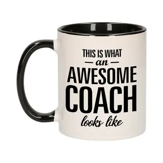 Bellatio Decorations Awesome Coach - Geweldige Coach Beker - Koffie Mok - Zwart Met Wit - Cadeau - 300 Ml - Keramiek - Zwarte Bekers