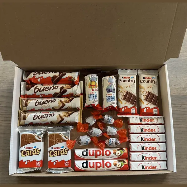 Ferrero Kinder Schokolade Pakket - Chocolade Cadeau - Brievenbus Surprise thumbnail
