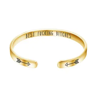 Marama - Armband - Best Fucking Bitches - Ingegraveerd - Goud - Rvs - Damesarmband - Cadeau - Vriendschap