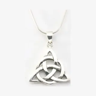 AsiAsia Zilveren Triquetra Hanger Aan Ketting