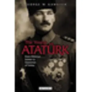 Isbn Young Ataturk : From Ottoman Soldier to Statesman of Turkey boek Geschiedenis Engels Paperback 288 pagina's