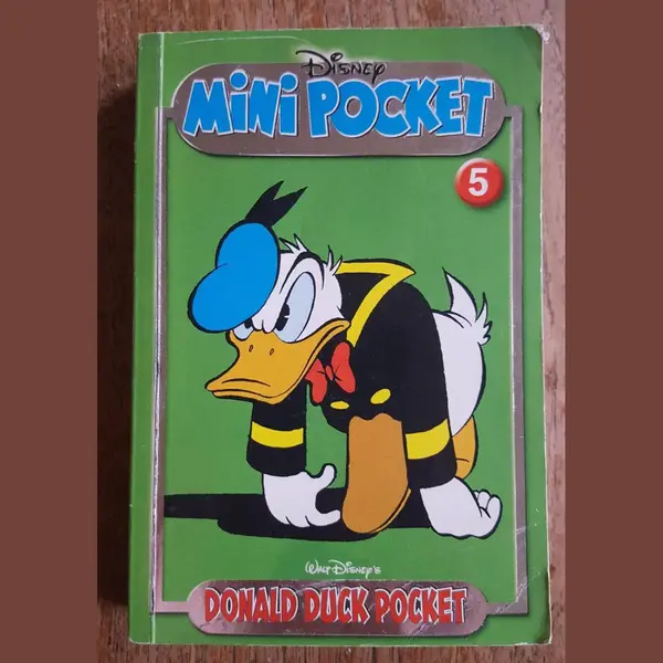D Duck Mini Pocket 005 thumbnail