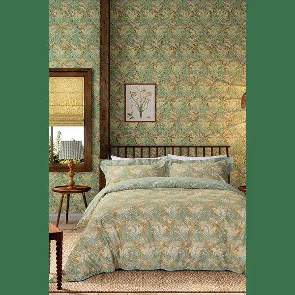 Morris & Co 'laceflower' Cotton Duvet Cover Set In Green thumbnail
