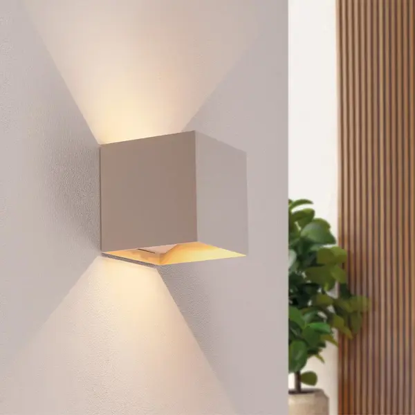 Ledvion - 2x Usb Oplaadbare Wandlamp Met Sensor – 4400 MAh – Beige – Draadloos – IP44 – Binnen & Buiten – Warm Wit Licht thumbnail