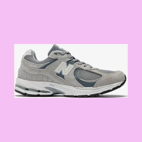 New Balance Sneaker 2002 thumbnail