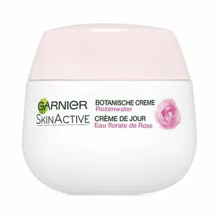 Garnier SkinActive BotanischGarnier SkinActive Botanische Dagcrème Met Rozenwater - Droge En Gevoelige Huid - 6 X 50ml - Voordeelverpakking