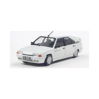 Solido Citroën Bx Sport (1985) – Kompakter 80er-Keil, Sportliche Front, Integrierter Spoiler, Diecast Modellauto, Blanc Meije Weiß, 1, 43