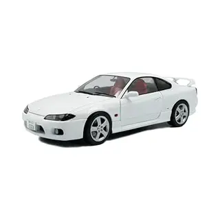 Nissan Silvia S15 Spec-R Aero '99, Wit Solido Schaal 1, 18