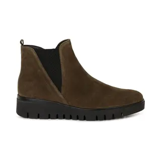Gabor 'dublin' Chelsea Boots In Olive