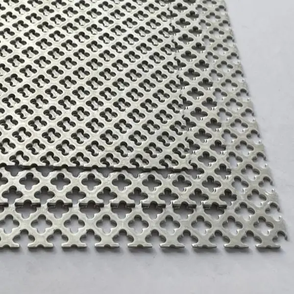 Plaatopmaatwinkel.nl Aluminium Klaverblad - 1, 5mm, 400x200mm thumbnail