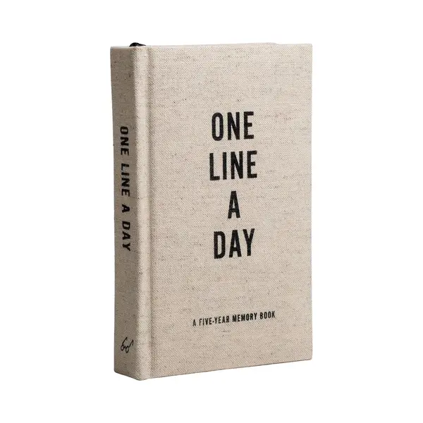 Chronicle Books Canvas One Line A Day , A Five-Year Memory Journal thumbnail