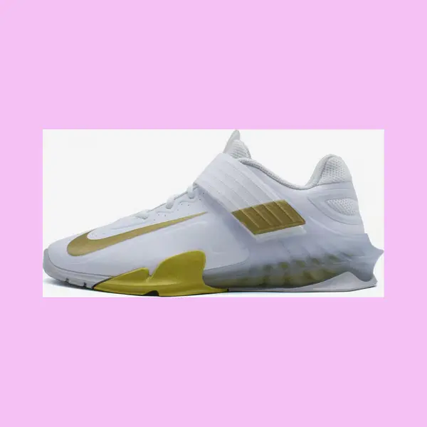 Sneakers Nike Savaleos thumbnail