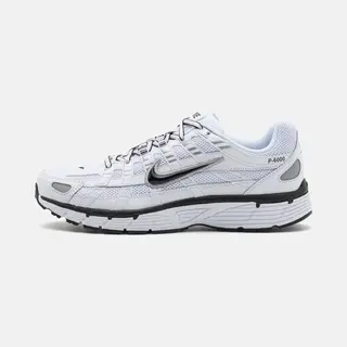 Nike P-6000 - Unisex - White Metallic Silver Black - Maat Eu 40