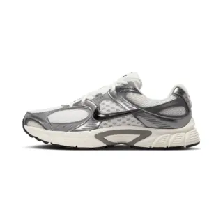 Nike Sportswear Sneakers Laag 'V5 Rnr' Grijs / Zwart / Zilver / Wit